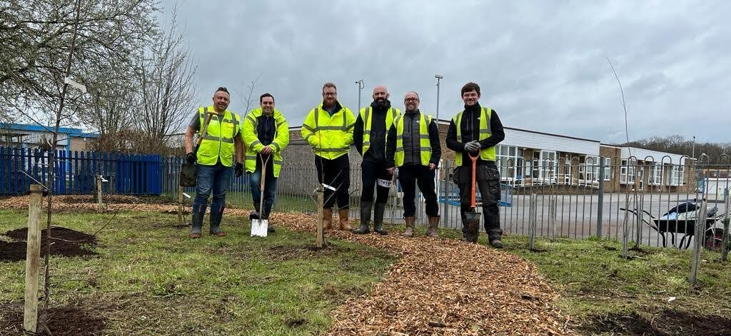 Sewell Construction have joined forces with other local businesses and supply chain partners to develop a new wildlife garden for Highlands Primary School.