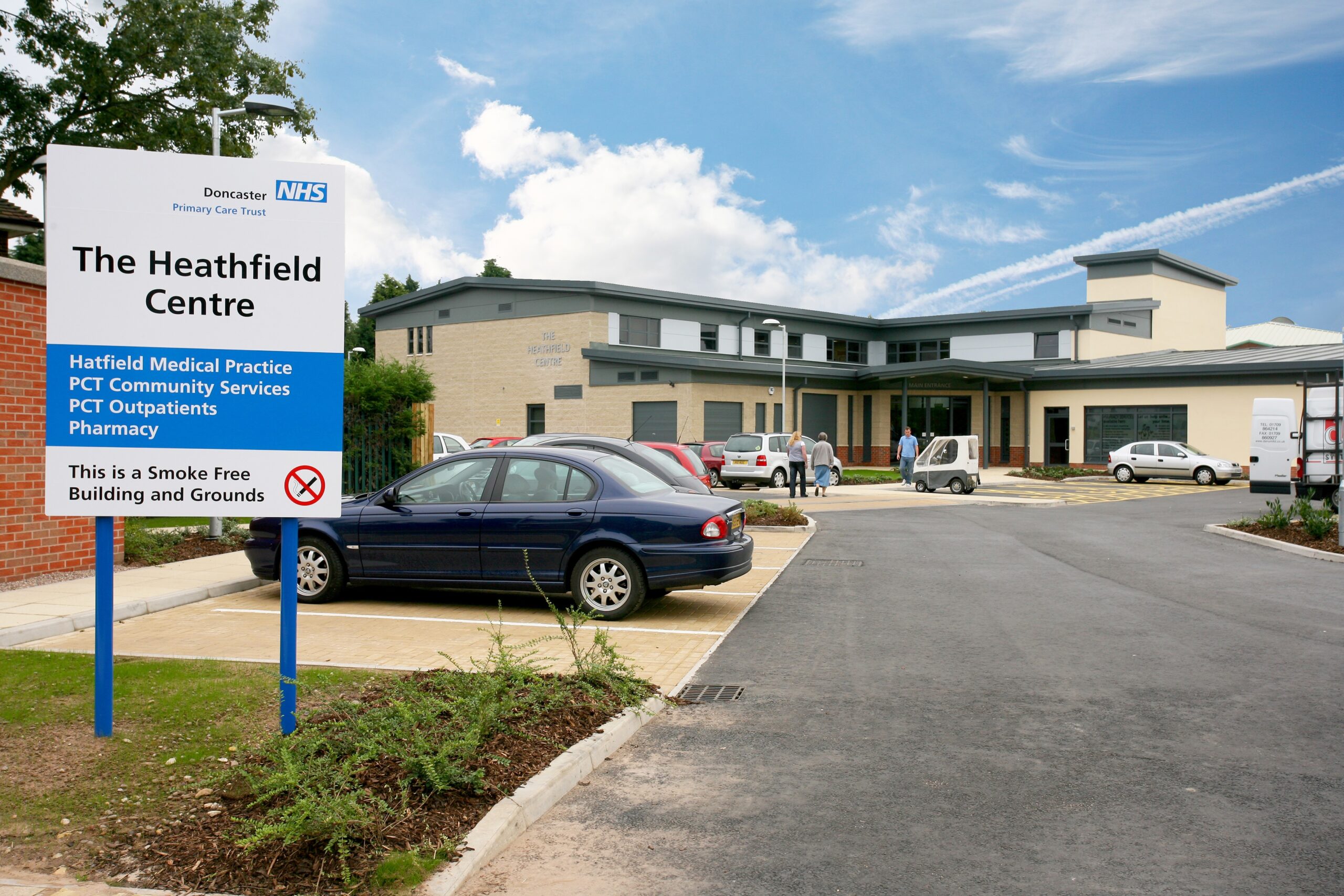 An outside view of Heathfield Health Centre in Doncaster